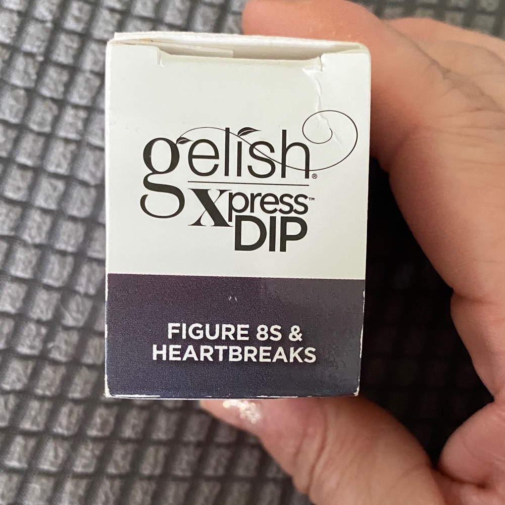 Gelish Xpress Dip Nail Powder - Figure 8s & Heartbreaks